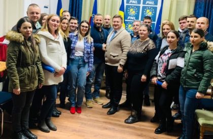 Tinerii liberali din Lipova se pregătesc pentru bătălia de la „locale”