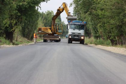 Guvernul a virat aproape 14 milioane de lei pentru două drumuri din județul Arad