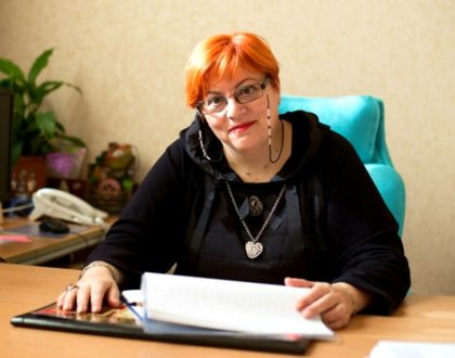 INTERVIU/ Prof. univ. dr. Coralia Adina Cotoraci, rectorul UVVG Arad: „Suntem o mare familie, cum îi stă bine unei universităţi comunitare”