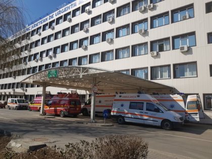 CORONAVIRUS. Unitatea de Primire Urgențe nu mai face față. Sunt chemate cadre medicale din afara Aradului