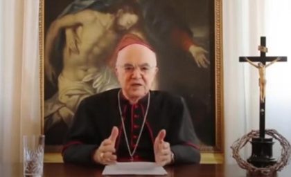 Arhiepiscopul catolic, Noua Ordine Mondială și „Marea Resetare” prin Covid-19: Un mijloc de impunere a unei „dictaturi a sănătății”