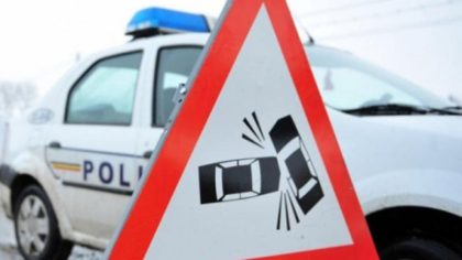 ACCIDENT GRAV cu trei mașini, în VESTUL ȚĂRII: Traficul este BLOCAT