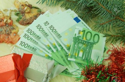 VEȘTI BUNE! Acești angajați români vor primi 500 de euro de la o MEGA companie