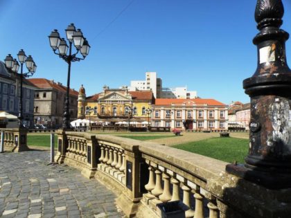 Chemnitz e confirmat drept Capitală Culturală Europeană în 2025, în ciuda unor suspiciuni de conflict de interese și afaceri de cumetrie, semnalate în presa germană și cu referire la Timișoara