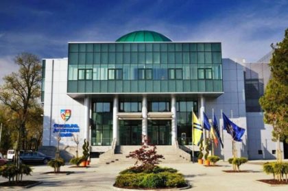 Consiliul Județean Arad caută soluții pentru independența energetică a clădirilor instituției