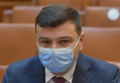 Sergiu Bîlcea: „Victimele violenței domestice vor fi protejate prin dispozitive electronice de monitorizare a agresorilor”