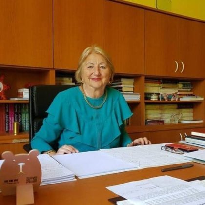 Prof. univ. dr. Lizica Mihuț, despre cea mai recentă carte a sa – „ATITUDINI și CONFESIUNI”