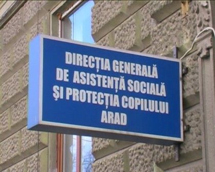 DGASPC Arad suspendă preluarea la ghișeu a dosarelor de încadrare în grad de handicap pentru a limita cazurile de COVID