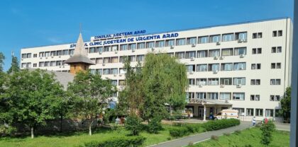 Trei noi linii de gardă la Spitalul Județean Arad