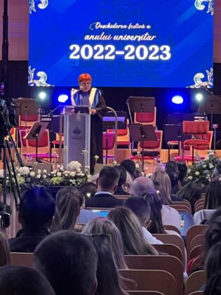 Deschiderea anului universitar 2022 – 2023, la UVVG Arad