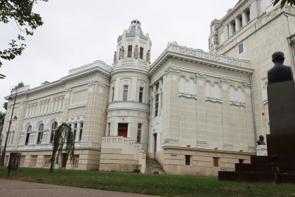 Muzeul din Arad se transformă total