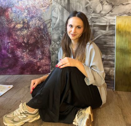 Expoziția „Personal vandalism” a artistei Alexandra G.P., la galeria After 5 Art Escape din Arad