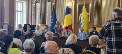 Din dragoste pentru Arad: Lizica Mihuț și-a lansat cel de-al doilea volum al cărții „ATITUDINI și CONFESIUNI”