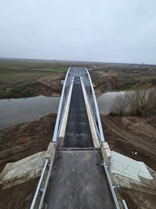 STOP și la loc comanda! Autoritățile REÎNCHID temporar podul de la Șicula