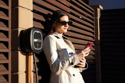 PPC blue România își extinde infrastructura de stații de încărcare pentru vehicule electrice