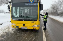Microbuzele școlare, verificate de polițiștii rutieri item-thumbnail