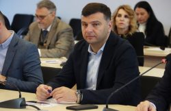 Exproprieri pentru modernizarea unui drum în județul Arad item-thumbnail