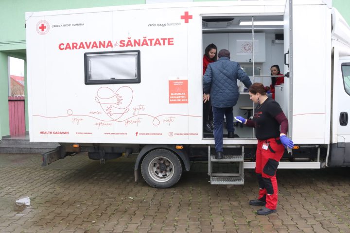 Caravana de Sănătate ajunge la Cermei item-thumbnail