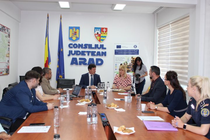 Centrul de zi pentru copiii cu tulburări de comportament, înființat la Arad printr-un proiect de peste 8 milioane de lei item-thumbnail