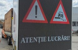 Panouri LED de mari dimensiuni, destinate informării în timp real a participanților la trafic, puse pe șoselele din vestul țării item-thumbnail