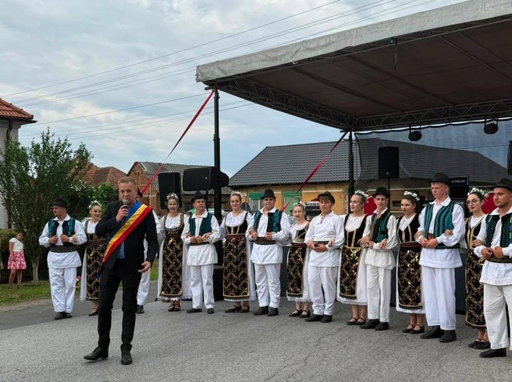 Ruga de la Bata – o sărbătoare a autenticității și tradițiilor (GALERIE FOTO + VIDEO) item-thumbnail