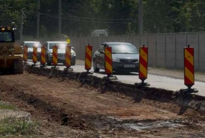 Se lucrează la modernizarea drumului dintre Lipova și Neudorf item-thumbnail