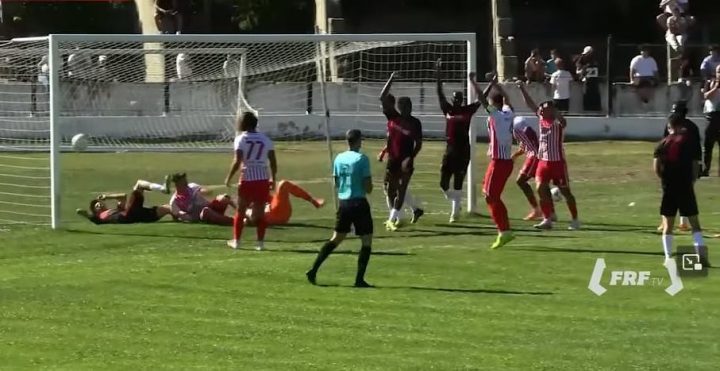 UTA s-a impus în Cupa României și s-a întărit cu doi mijlocași: Samuel Gueulette și Omar El Sawy (VIDEO) item-thumbnail